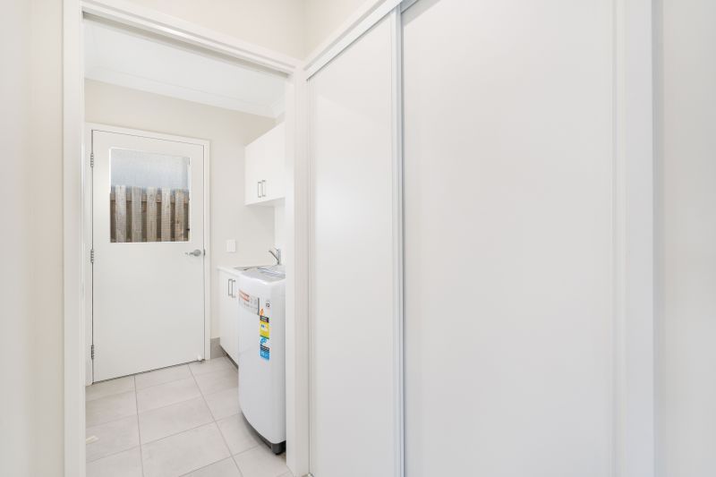 Simplicity & Style – Elegant Two-Bedroom Home with Study