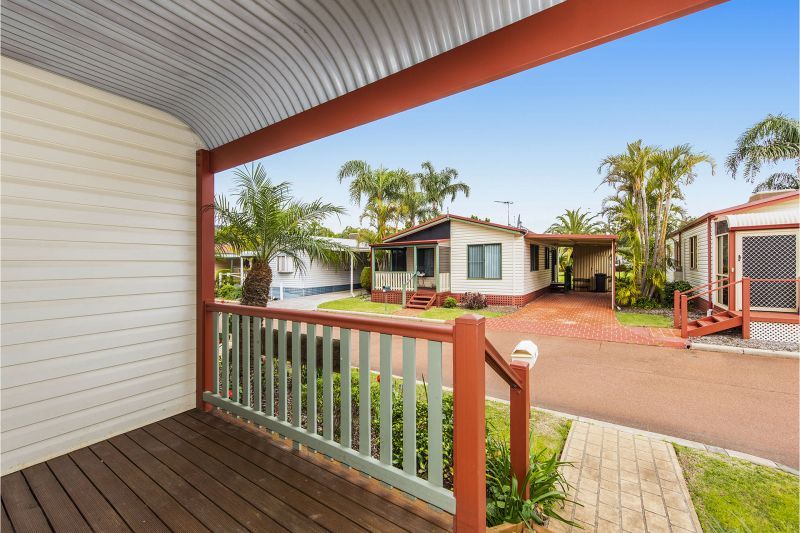 Riverside Gardens Estate - Site 12