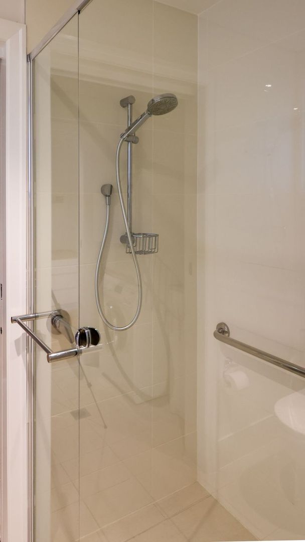 UNDER OFFER 2 Bedroom plus study nook Beauty so Private & Tranquil!