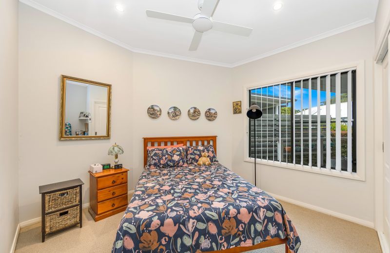 Stunning Coastal Retreat – Entertainer's Paradise!