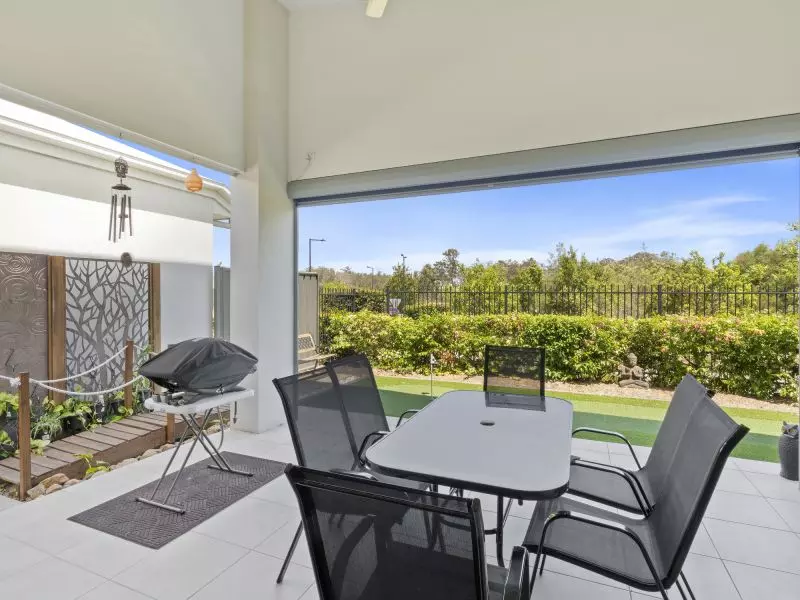 Site 8 - Established Heron