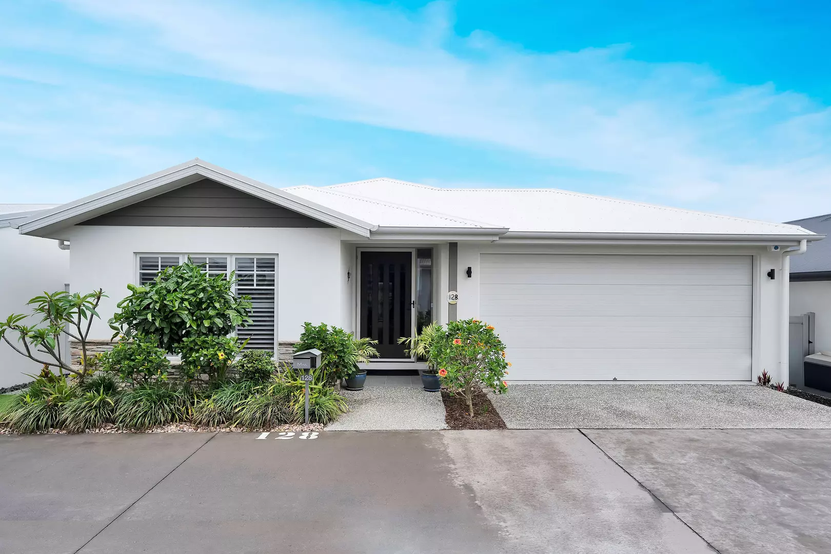 128 Diamant at Palm Lake Resort