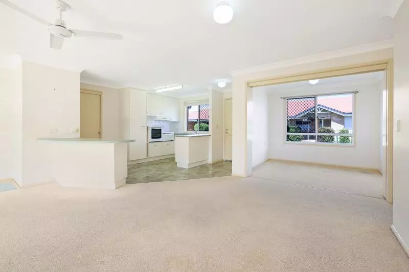 A Connected Lifestyle in a Quiet Village Pocket