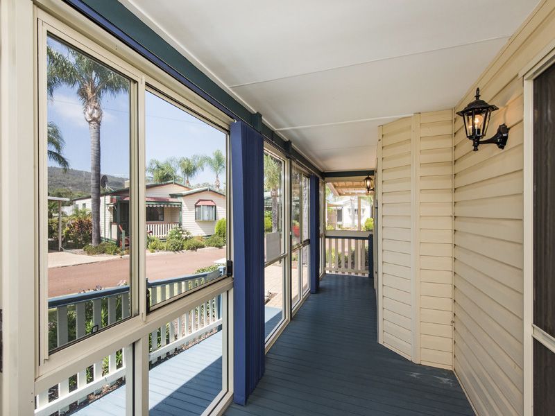 Riverside Gardens Estate - Site 100