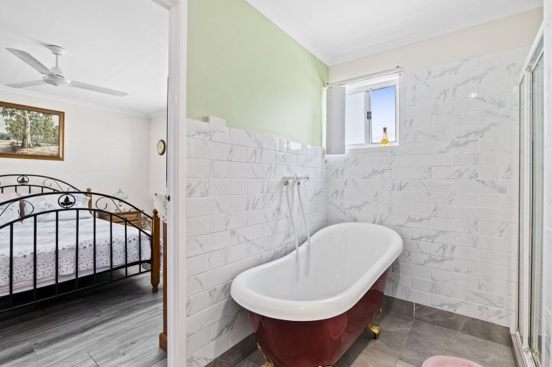 Spacious Country-Style Charm!