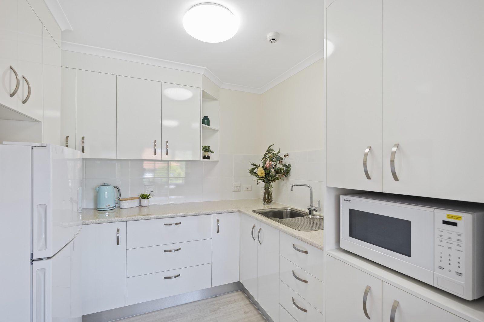 Superbly spacious apartment with garden views