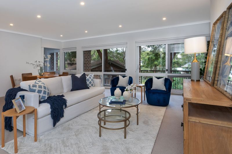 Fully Refurbished Large 3 Bedroom Unit with a Stunning Bushland Outlook