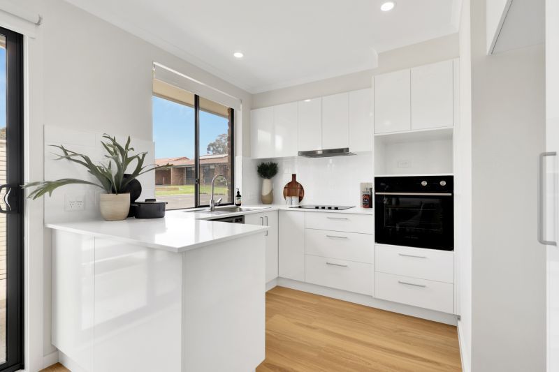 107/562 Burwood Highway