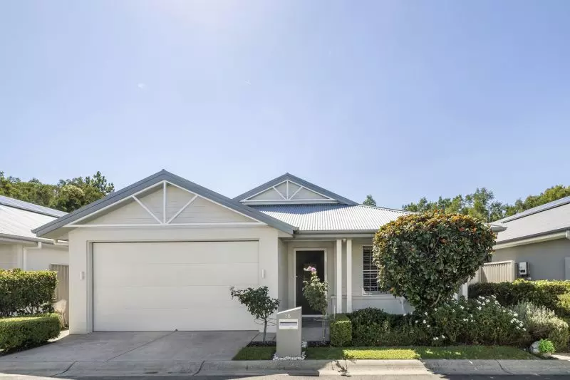 Light‑Filled Custom Home with Peaceful Greenspace Setting