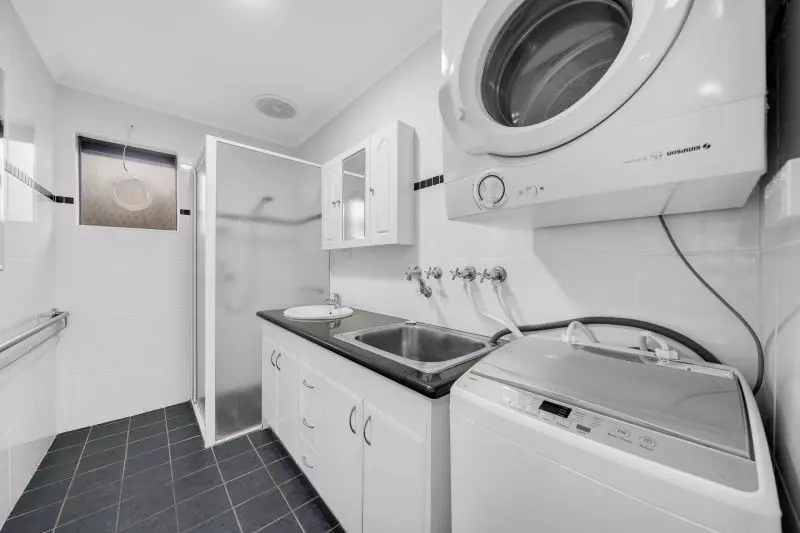 NOW UNDER OFFER - Surprisingly Spacious Unit