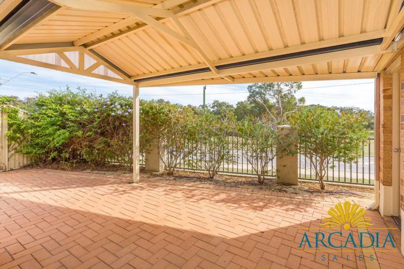 ARCADIA WATERS MADDINGTON - *** WOW LOOK AT THIS PRICE ***