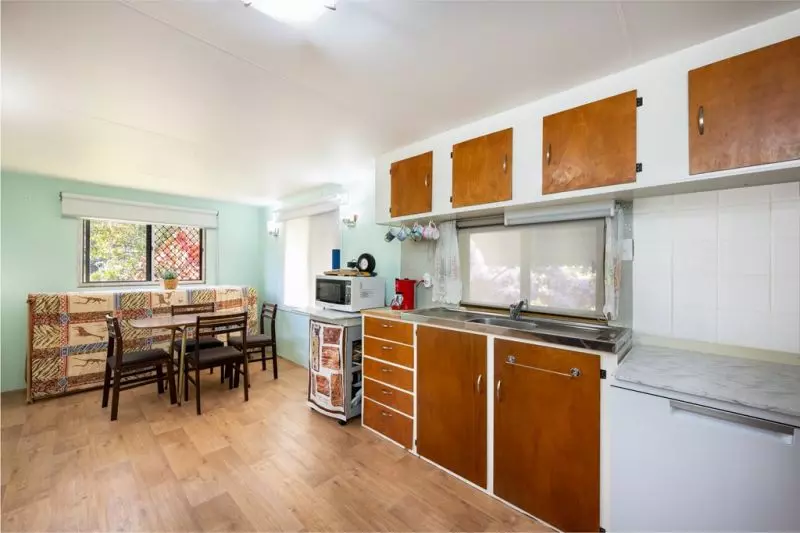 AFFORDABLE LIVING, BEACH A STROLL AWAY