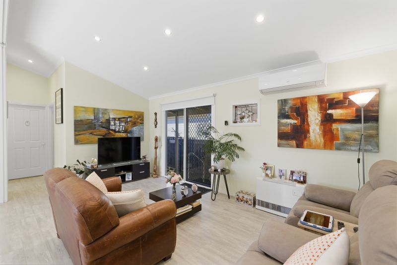 Charming Two-Bedroom Cottage