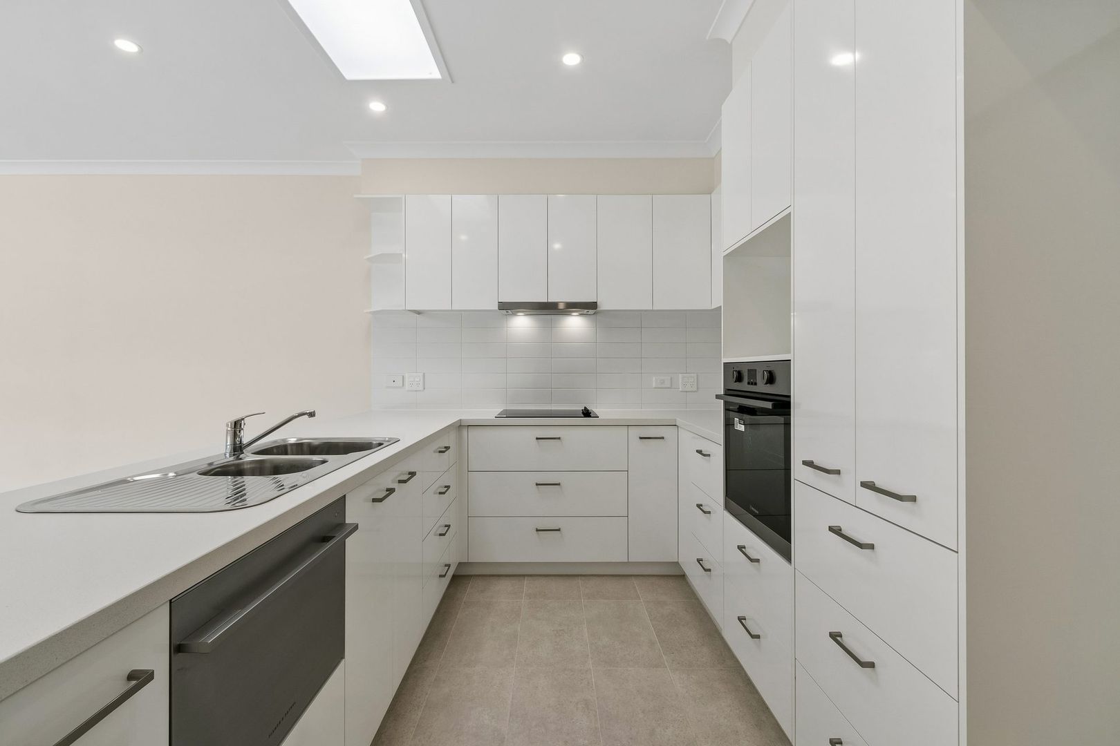 Impeccably Renovated Villa with Contemporary Finishes