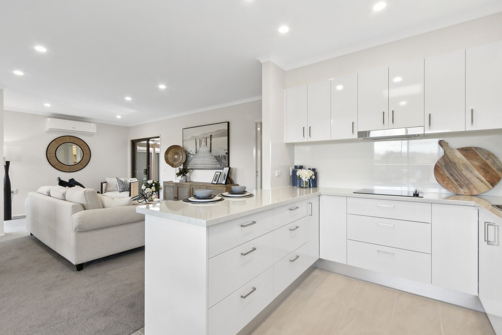 Newly refurbished 2-bed villa with open-plan kitchen