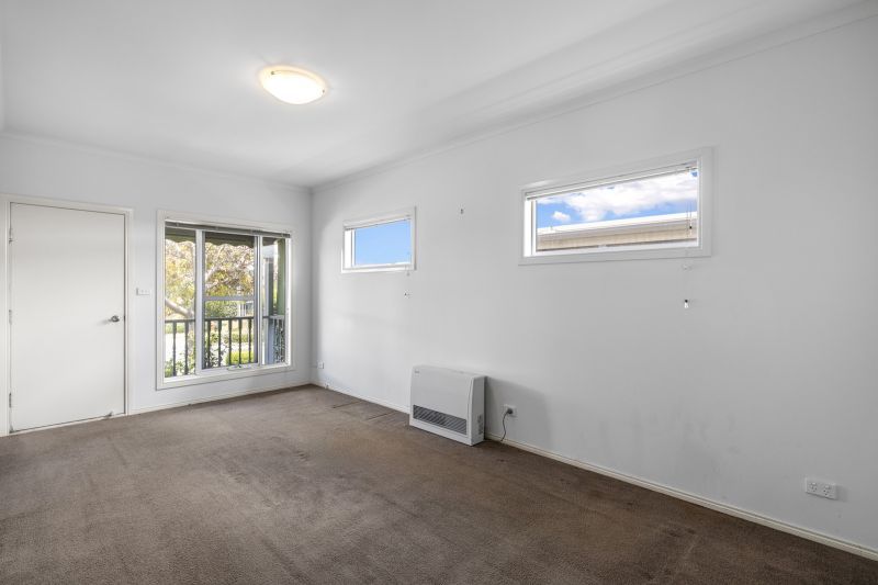 Blank Canvas – Endless Potential!