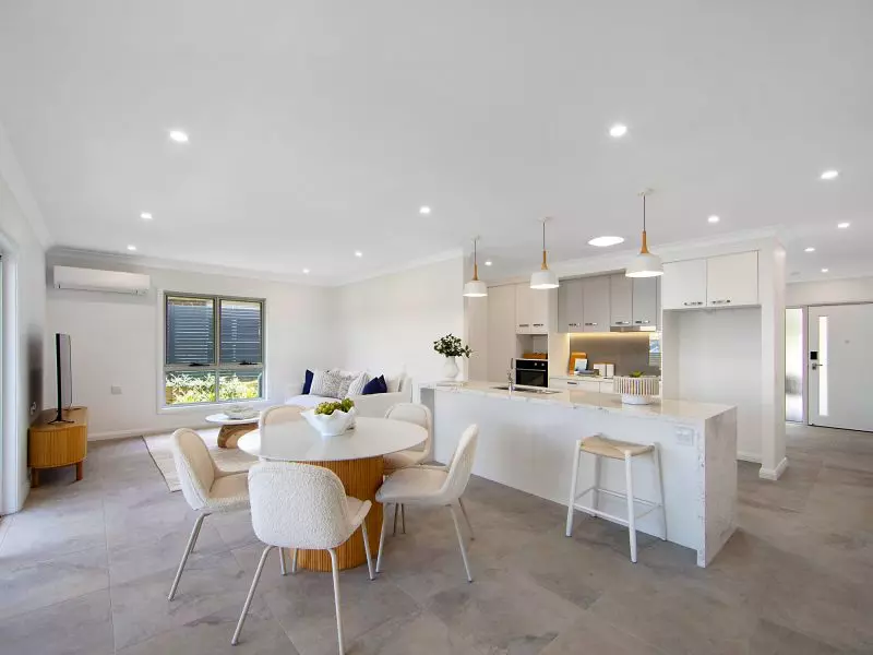 Spacious 'Hawkesbury' villa design