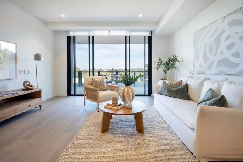 Spacious, light-filled 2-bedroom apartment with large private balcony