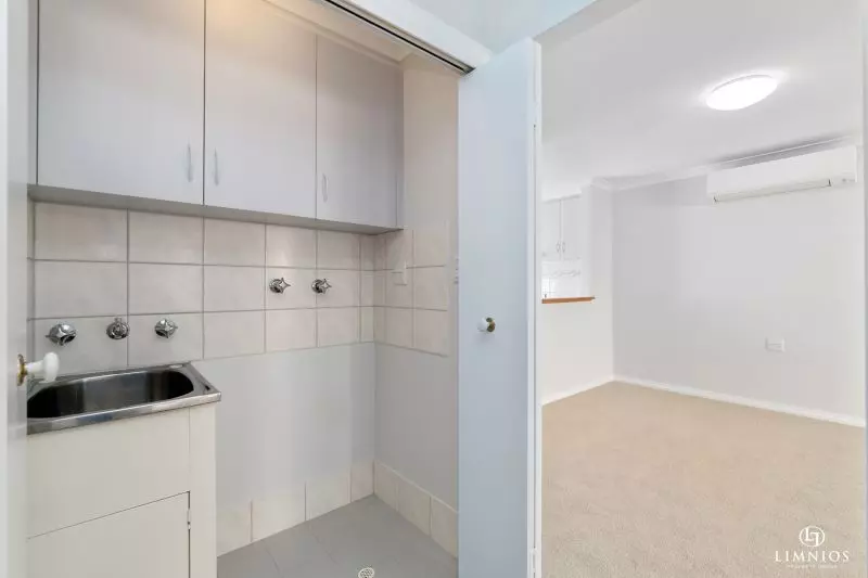 SOLD.  Live your best life in this light & bright villa in a fabulous coastal location!