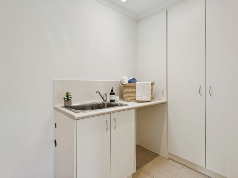 AVAILABLE NOW - Beautifully Renovated 3-Bed Unit in Prime location at Morven Manor