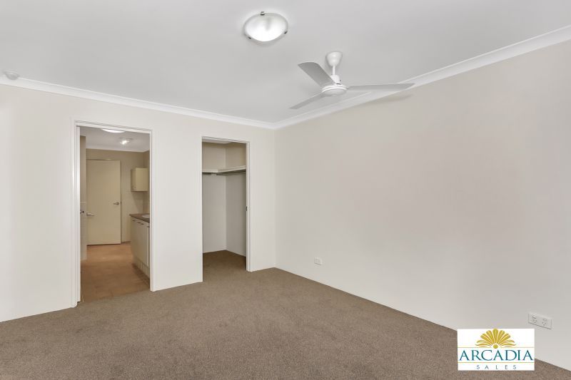 ARCADIA WATERS MADDINGTON - Located in the Middle of the Village