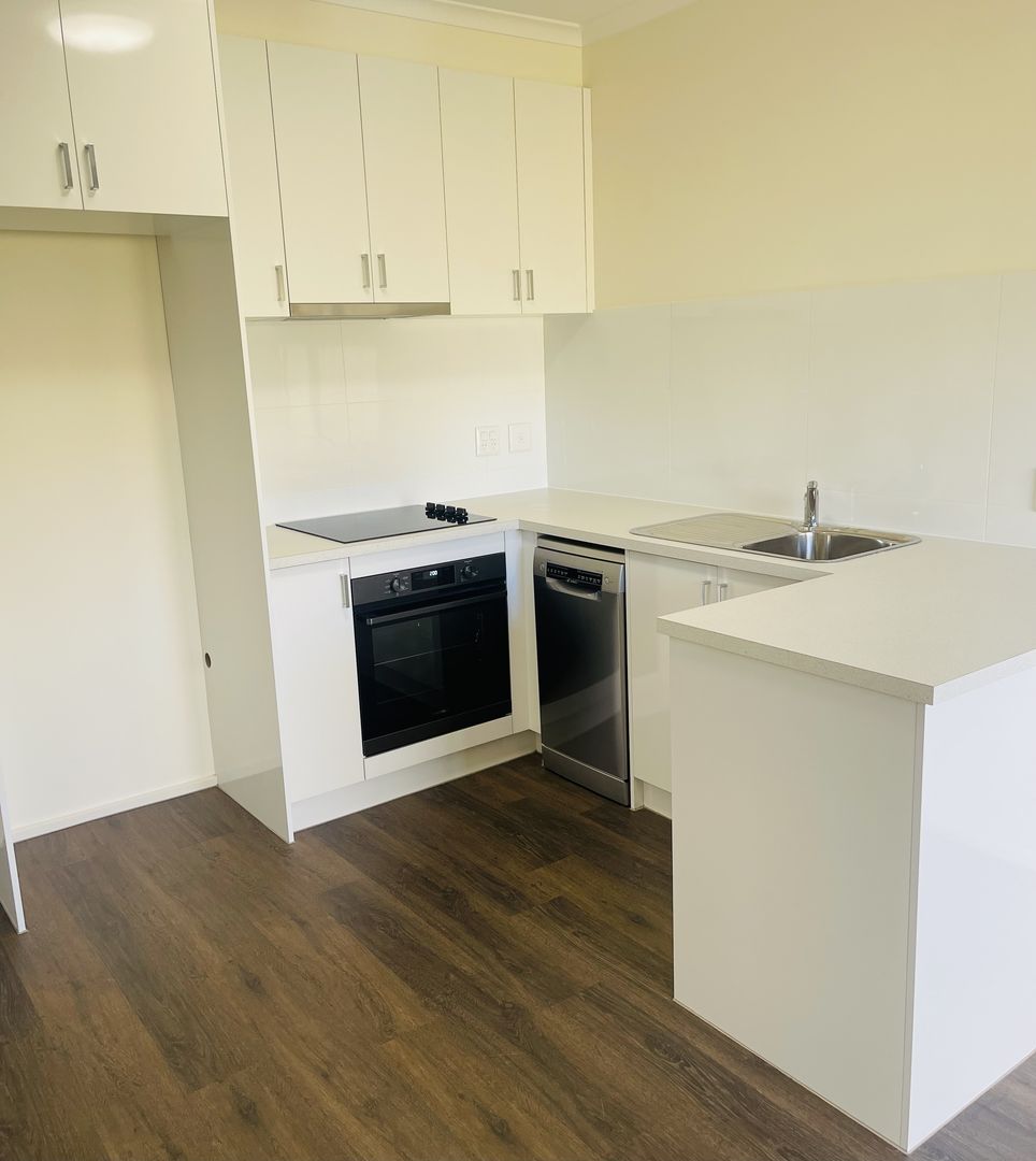 Beautiful two-bedroom Unit - Unit 57