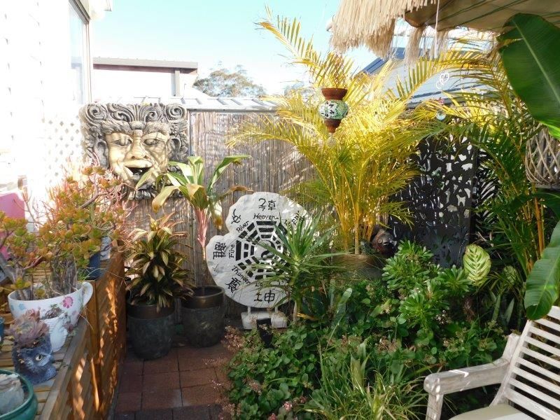 Site 242 (Pre Loved) Bayway Village