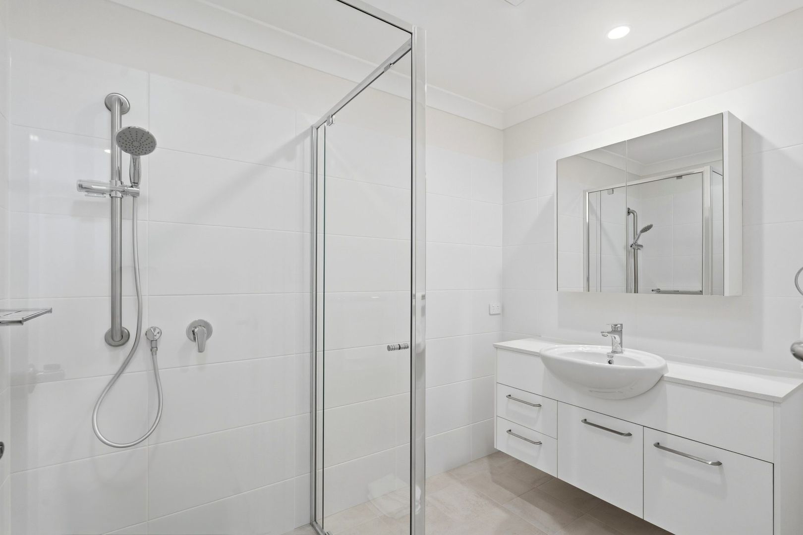 Retire in style in an established and welcoming village!