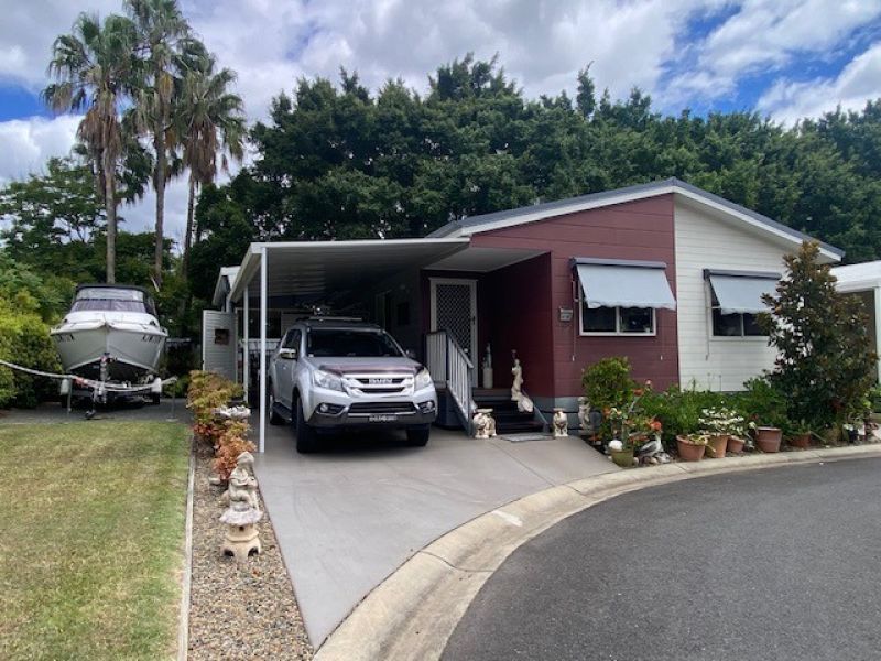 Perfect Home With The Lot!