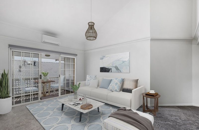 Fully renovated, bright and cheery one bedroom unit.