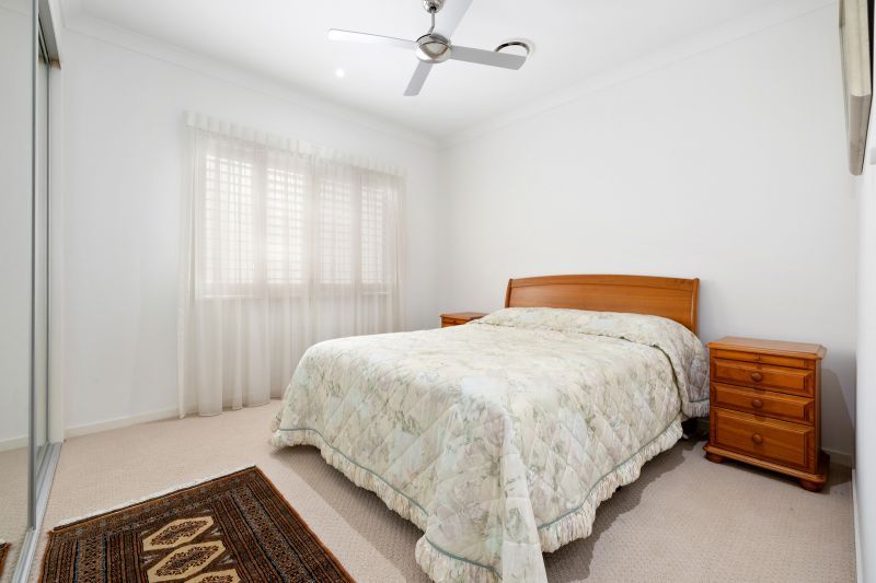 Sophisticated Living – Luxury Three-Bedroom Residence