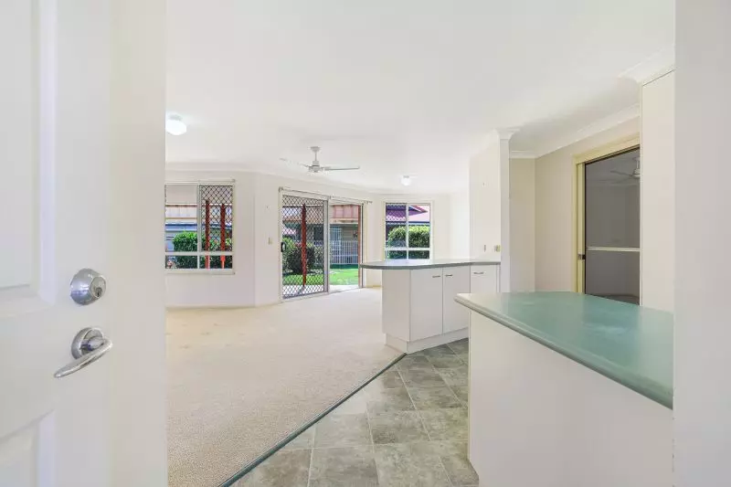 A Connected Lifestyle in a Quiet Village Pocket