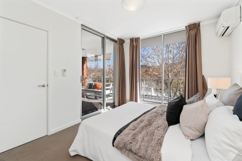 Contemporary Luxury Lifestyle!