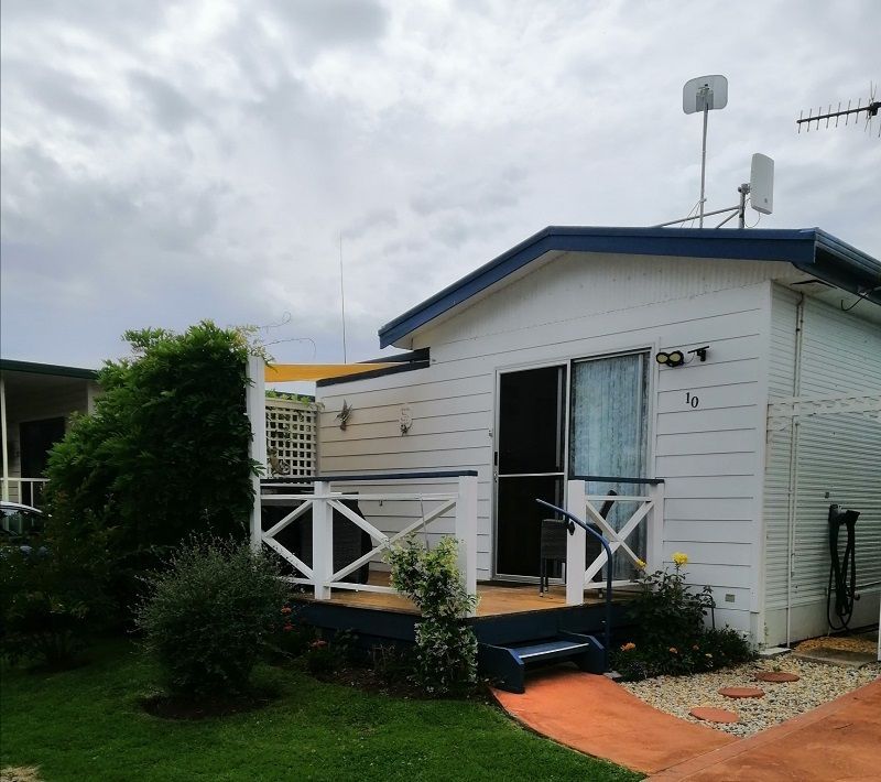 Acacia Ponds Village - site 10