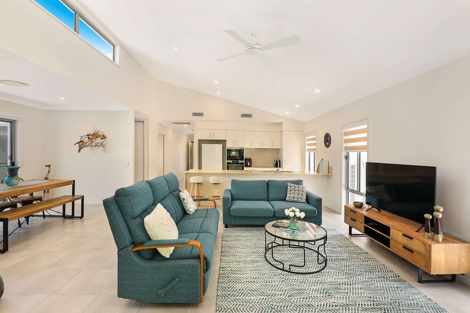 Elevate Your Lifestyle at Halcyon Lakeside – Where Comfort Meets Convenience - Villa 192