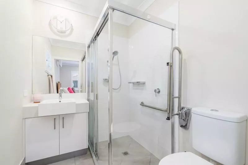 Fresh, Modern Haven with Private Entertaining