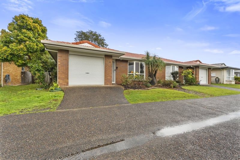 Spacious Villa Retreat with Garden Views