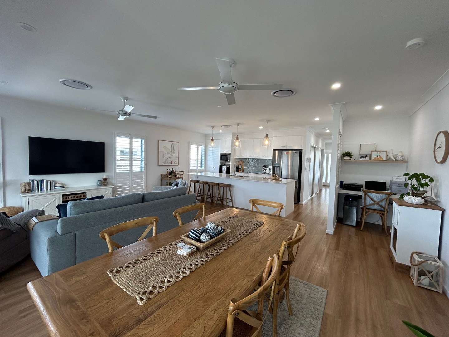 A symphony of style & class - WARATAH 474