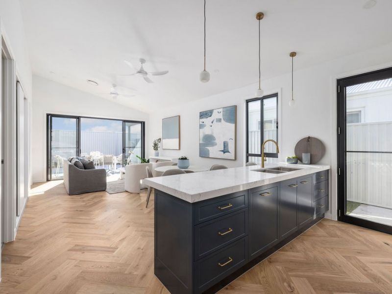 Stylish and spacious 2 bedroom home - perfect for right sizing