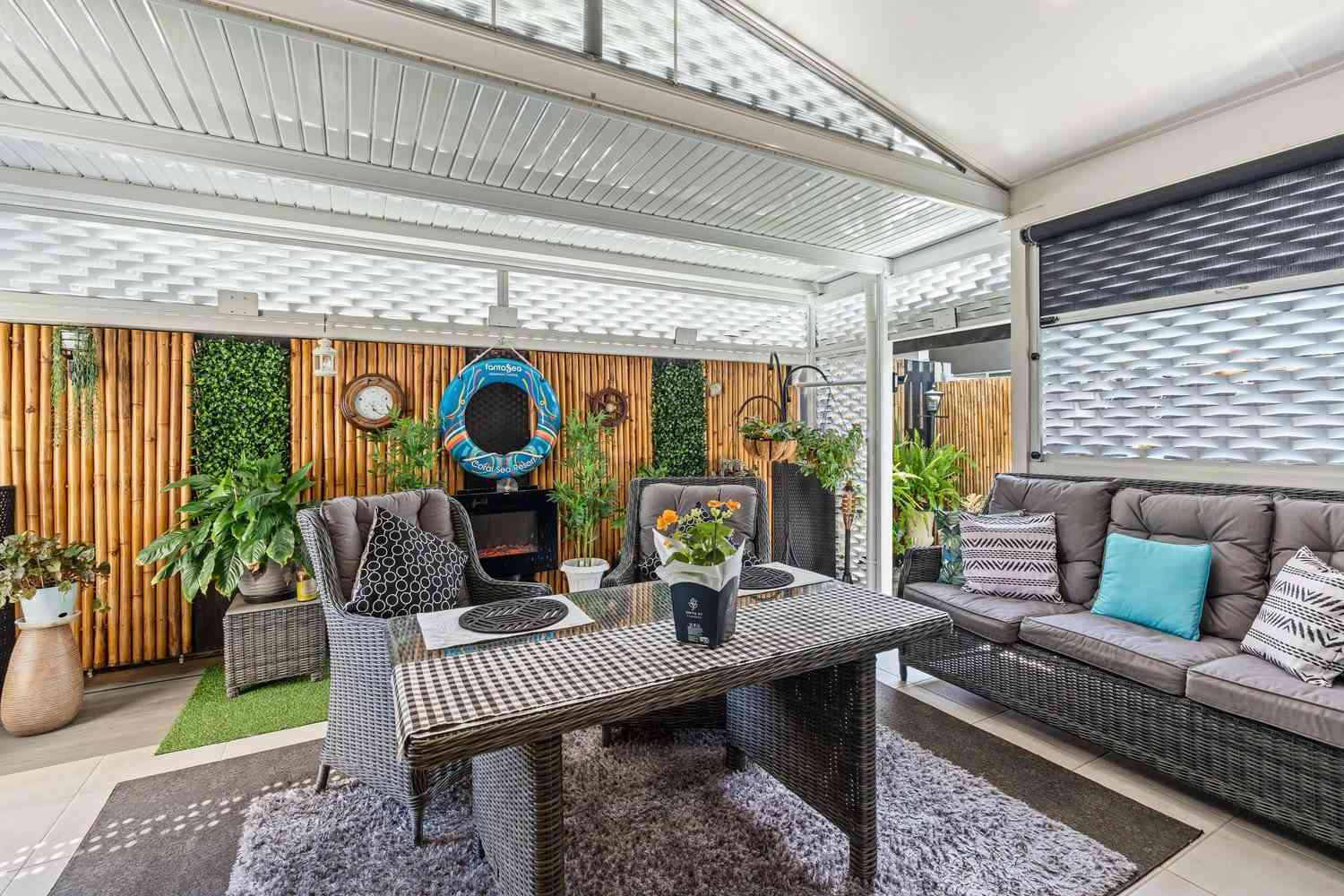 Stunning Alfresco, Stylish Living