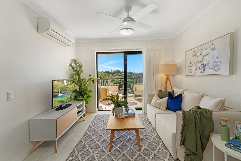 Elevated north-facing one bedroom apartment