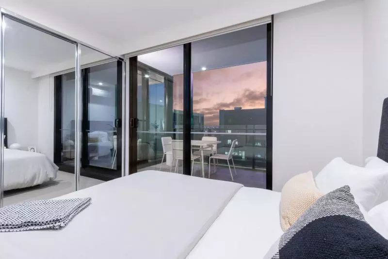 Great Outlook and Stylish Living!