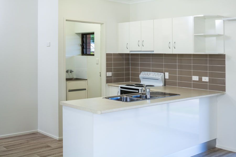 Friendly New Neighbours