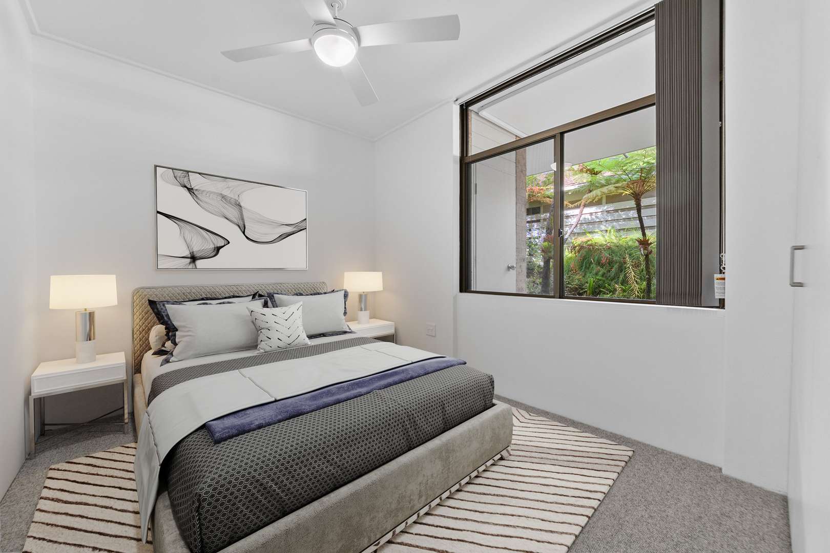 Beautifully Refurbished 2-Bedroom Unit!