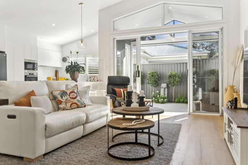 Stylish Home - Spacious Design - Outdoor Appeal