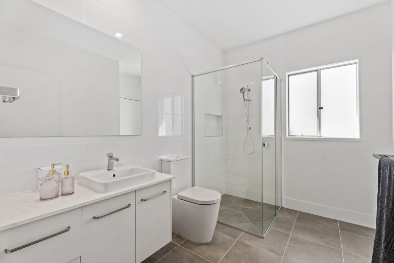 Site 523 - Sunningdale Gable Facade Newly Built Display Home - Under Contract