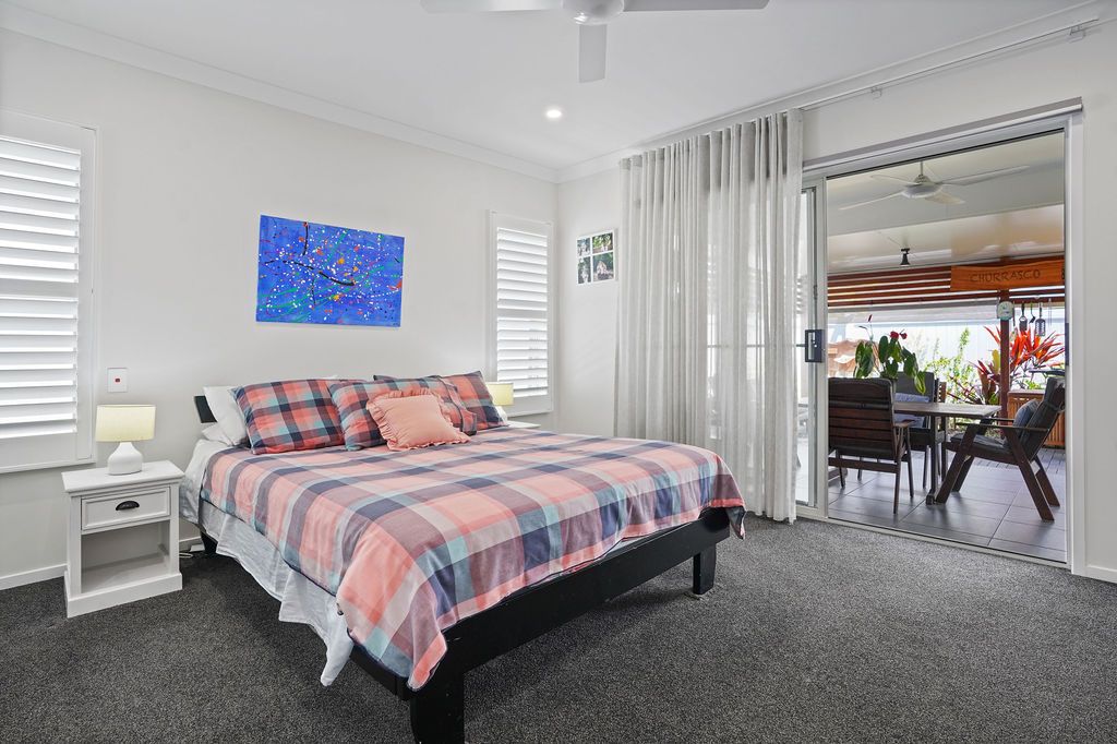 Dominica by Palm Lake Resort