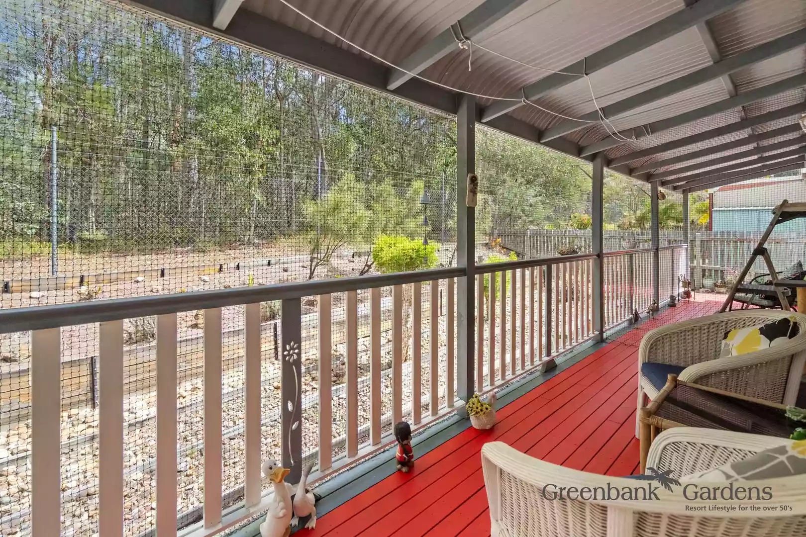 3-bedroom Home with bushland views - GREENBANK GARDENS
