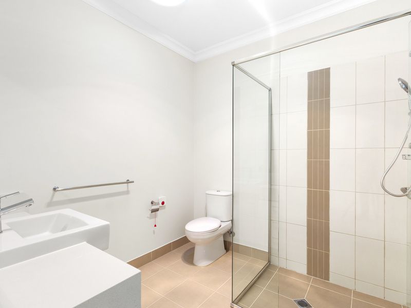 Updated Three-Bedroom Villa in Superb Location