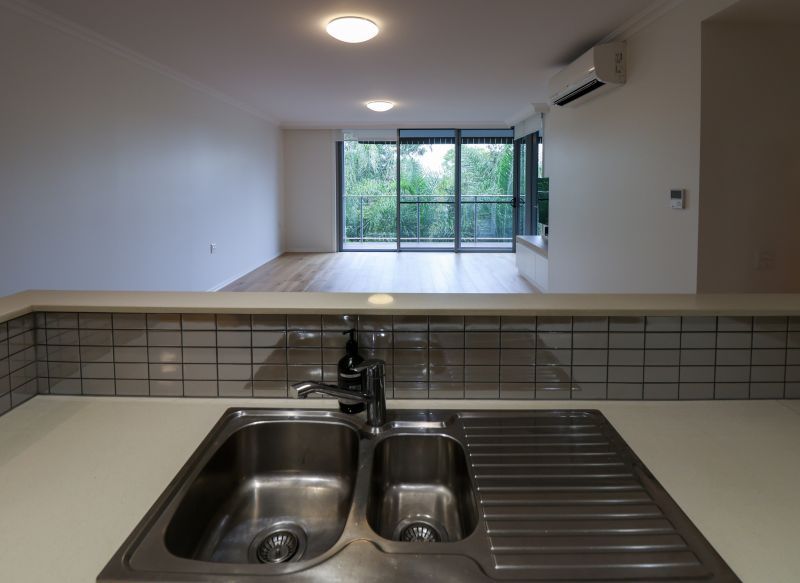 UNDER OFFER 2 Bedroom plus study nook Beauty so Private & Tranquil!